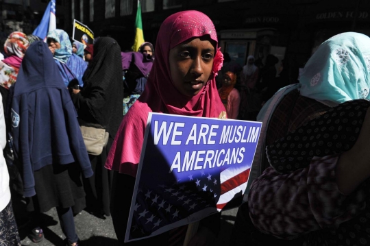 Semarak parade Hari Muslim di New York