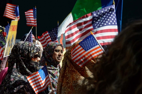 Semarak parade Hari Muslim di New York