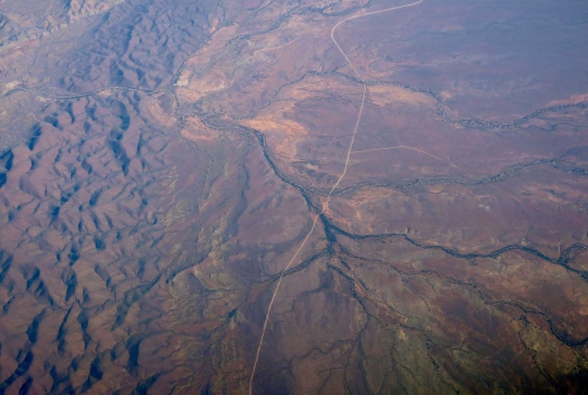 Seperti ini pemandangan pedalaman Australia Barat dari udara