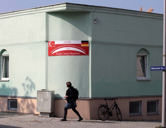 Ini masjid di Jerman yang dihantam serangan bom