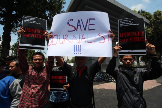 Aksi para wartawan gugat anggota TNI yang aniaya kontributor Net.TV
