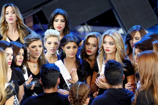 Intip kontestan Miss Venezuela 2016 berlatih jelang malam puncak