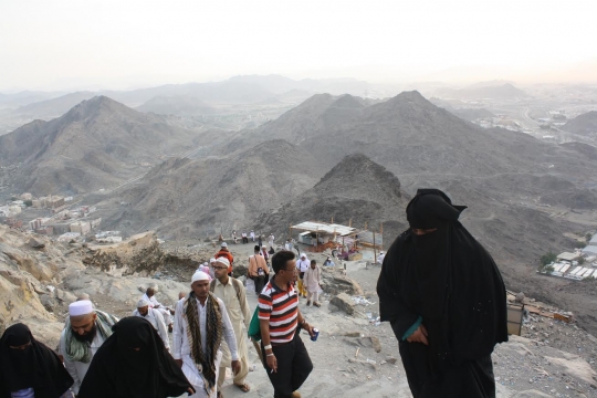 Mendaki ke puncak kenabian Muhammad SAW di Jabal Nur