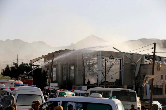 Koalisi Saudi bombardir upacara pemakaman di Yaman, ratusan tewas