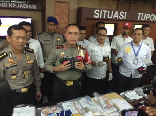Polda Metro Jaya rilis barang bukti hasil OTT di Kemenhub