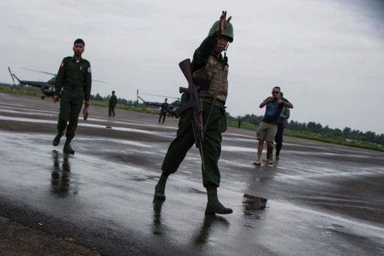 Myanmar terus kirim militer untuk serbu kawasan muslim Rohingya