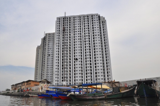 Kehidupan keras nelayan kecil di Pelabuhan Sunda Kelapa