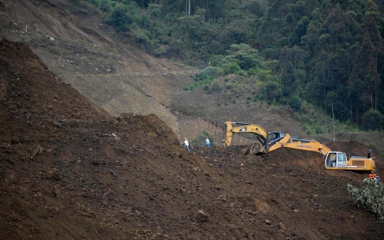 Parahnya tanah longsor di Kolombia, 6 orang tewas