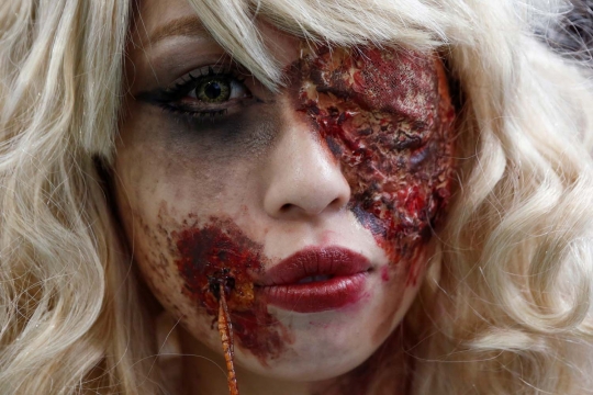 Halloween, 'zombie-zombie' mengerikan keliaran di Tokyo