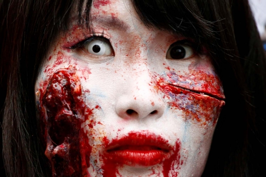 Halloween, 'zombie-zombie' mengerikan keliaran di Tokyo