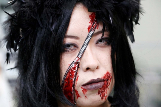 Halloween, 'zombie-zombie' mengerikan keliaran di Tokyo