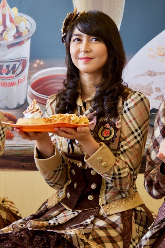 Imutnya para member JKT48 saat peluncuran menu baru A&W