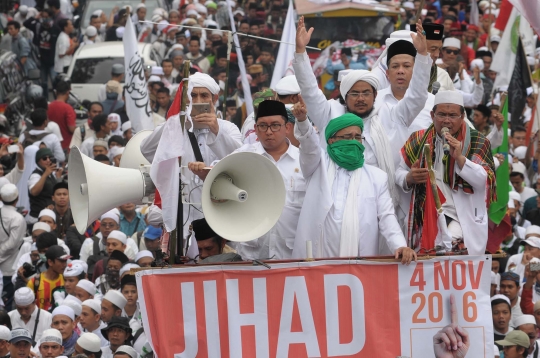 Tokoh agama dan politik meriahkan demo 4 November