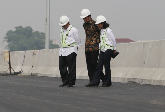 Jokowi sidak pembangunan Tol Becakayu