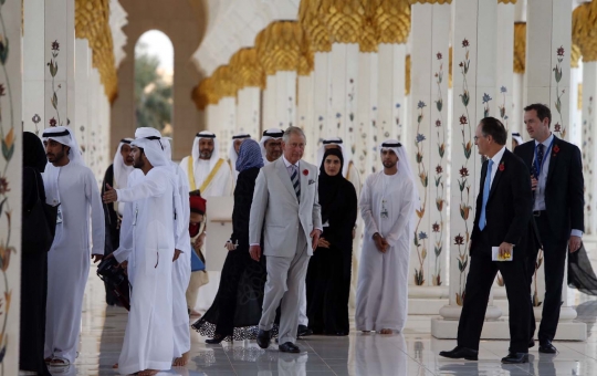 Pangeran Charles kunjungi Masjid Syekh Zayed di Abu Dhabi