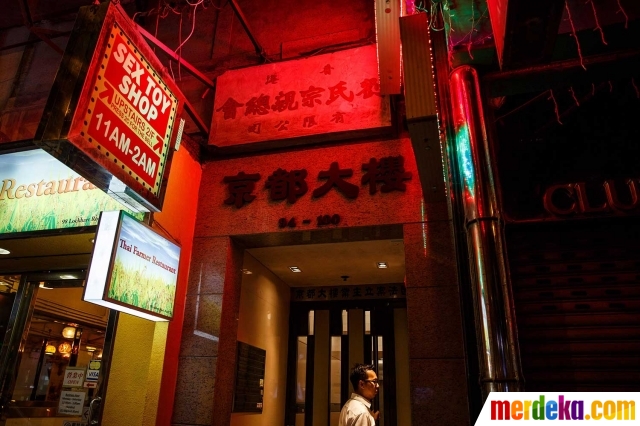 Hasil carian imej untuk geliat kehidupan liar Hong Kong di Wan Chai