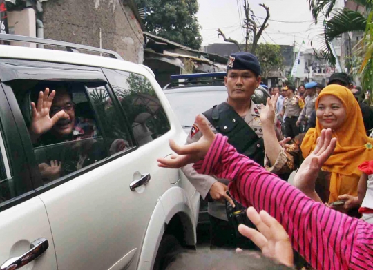 Brimob jaga ketat blusukan Djarot di Kembangan Utara