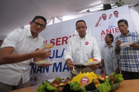 Anies-Sandiaga hadiri Hari Jadi Kabupaten Kepulauan Seribu