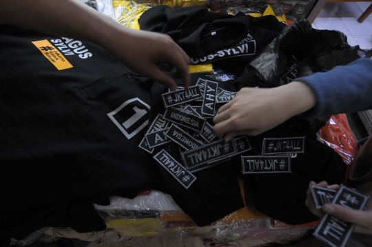 Penjualan baju dan atribut kampanye Pilkada DKI sepi