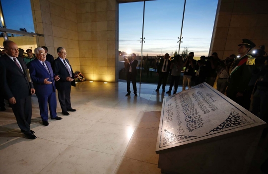 Mengenang kehidupan Yasser Arafat di museum Palestina