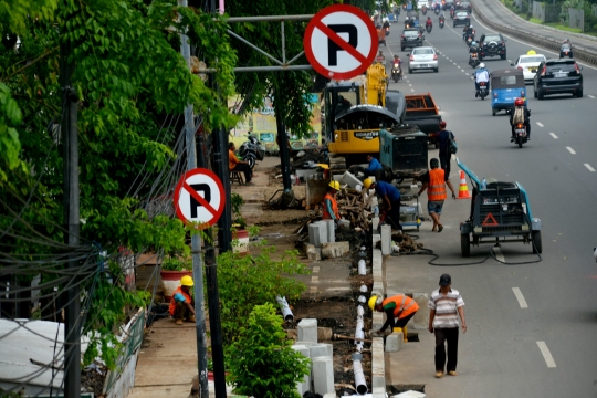 Trotoar jalanan Ibu Kota diperlebar