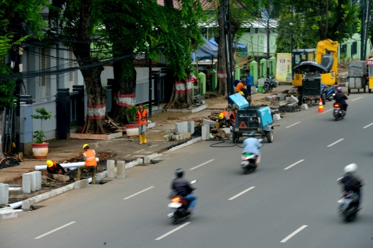 Trotoar jalanan Ibu Kota diperlebar