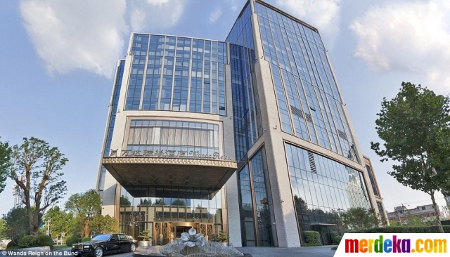 Foto : China resmikan hotel tujuh bintang pertamanya 