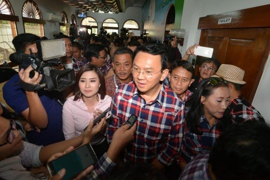 Ahok sikapi penetapan tersangka dirinya di Rumah Lembang