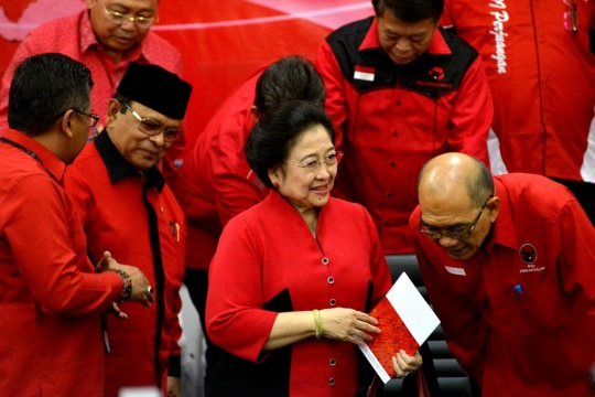 Usai Rakor, Megawati bicara status tersangka Ahok