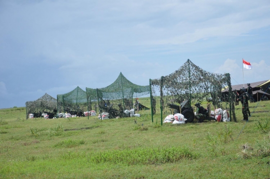 Aksi Kostrad latihan menembak senjata berat di Lumajang