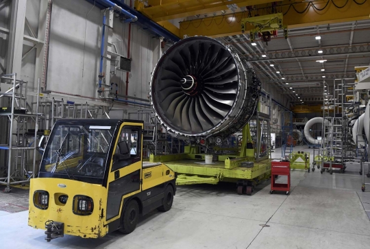 Mengunjungi pabrik mesin pesawat Airbus A350