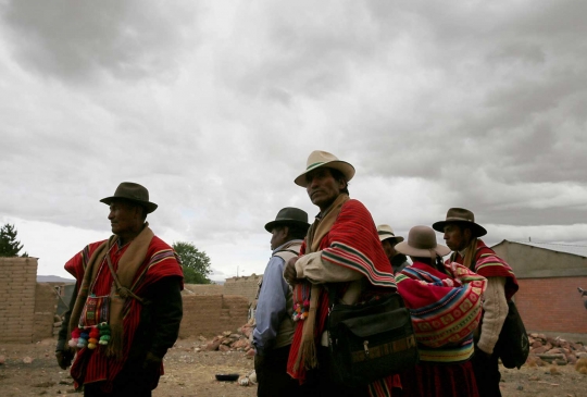 Terus dilanda kekeringan, Suku Aymara di Bolivia penggal hewan