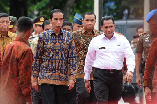 Jokowi musnahkan narkoba di Monas