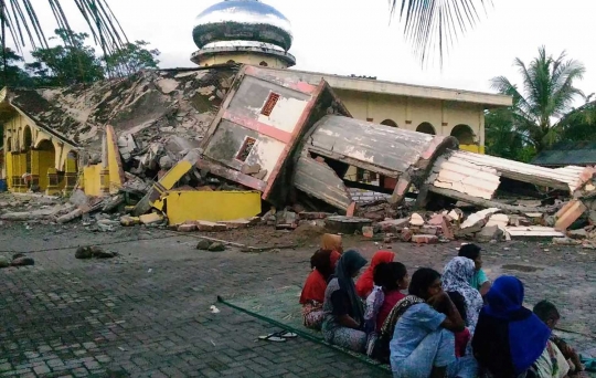 Potret duka warga Pidie Jaya usai diguncang gempa 6,5 SR