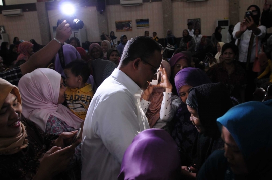 Kampanye di Otista, Anies Baswedan dukung anti kekerasan perempuan