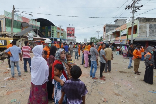 Kepanikan warga Pidie Jaya saat kembali diguncang gempa