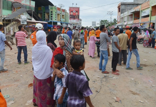 Kepanikan warga Pidie Jaya saat kembali diguncang gempa