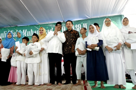Ahok-Djarot hadiri Maulid Nabi SAW di Masjid Al Huda