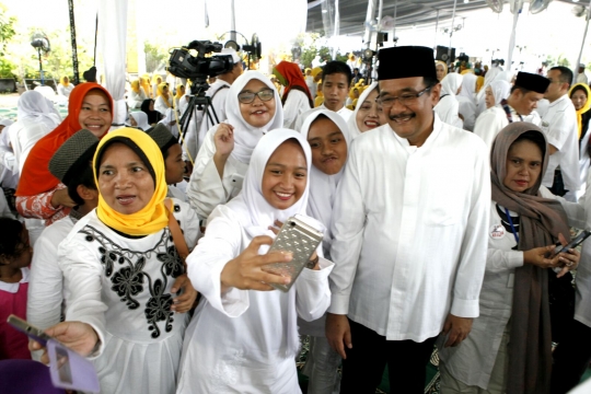 Ahok-Djarot hadiri Maulid Nabi SAW di Masjid Al Huda