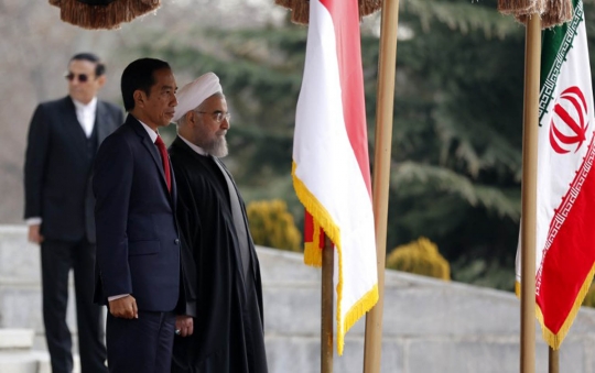 Hassan Rouhani sambut hangat kedatangan Jokowi di Iran