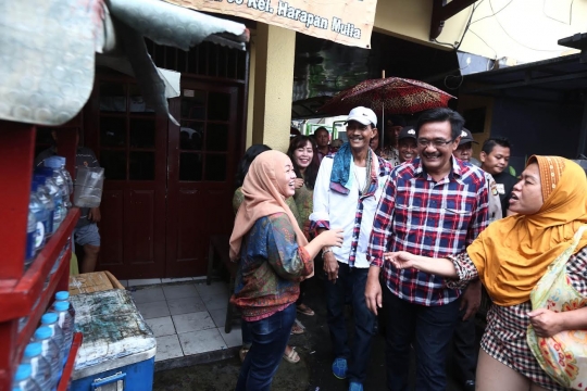 Senyuman Djarot saat kampanye di Cempaka Putih