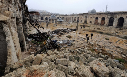 Menyedihkan, Masjid Umayyah yang dulu megah kini rusak parah