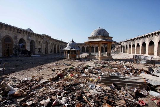Menyedihkan, Masjid Umayyah yang dulu megah kini rusak parah