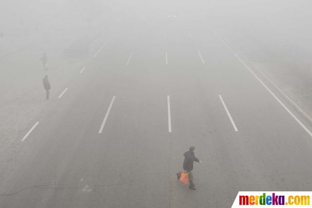 Foto : Begini parahnya polusi udara kepung China merdeka.com