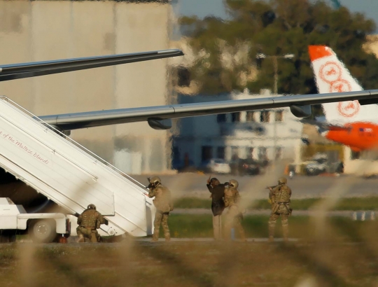 Aksi tentara Malta bekuk pembajak pesawat Libya
