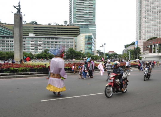 Car Free Day ditiadakan, warga tetap olahraga di Sudirman-Thamrin