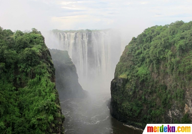  Foto Penampakan air terjun paling spektakuler di Afrika 