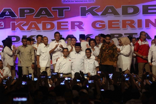 Rapat kader Gerindra, Prabowo 'coblos' gambar pasangan Anies-Sandi