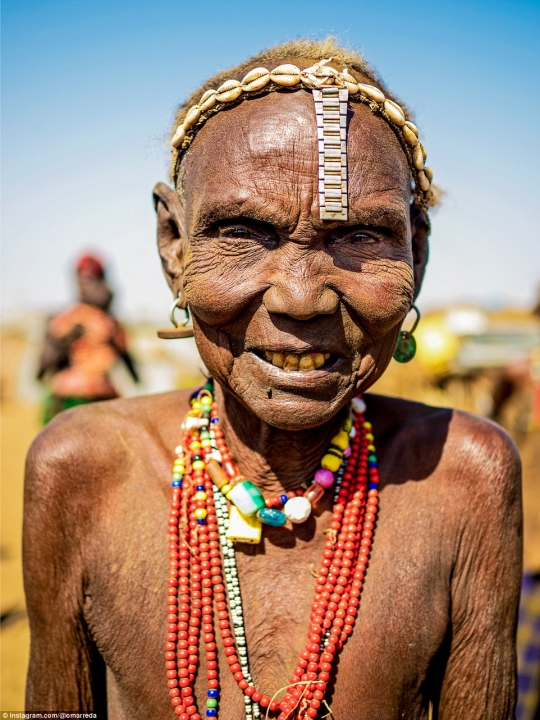 Begini definisi cantik menurut wanita di pedalaman Ethiopia