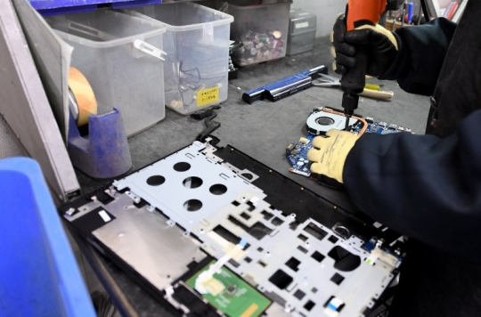 Intip pusat pemusnahan limbah elektronik di Jepang